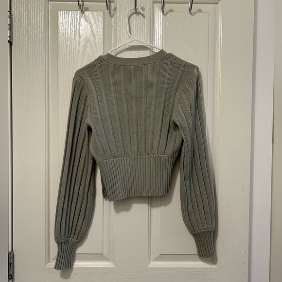 Aritzia plunge front cardigan - Picture 3 of 5